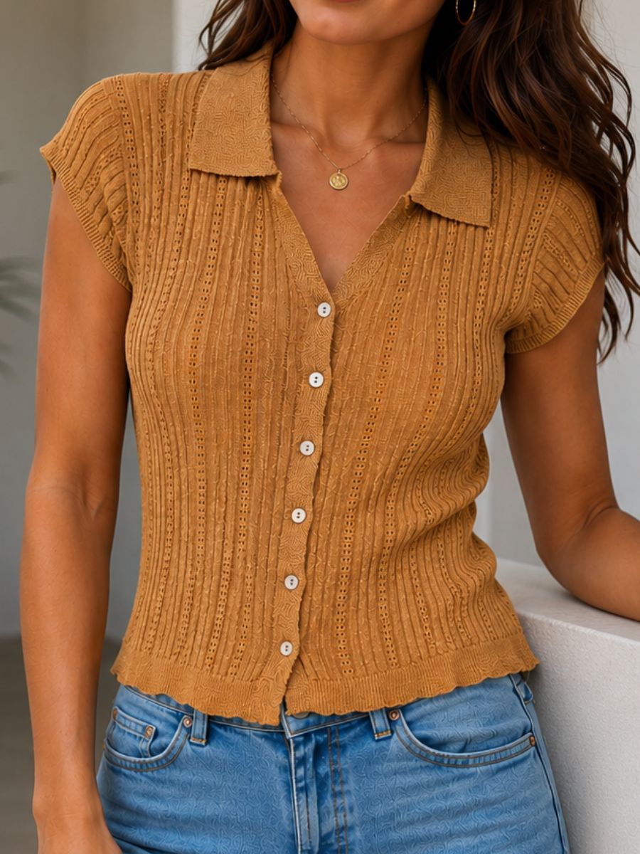 Womens Ribbed Knit Collared Button-Front Top